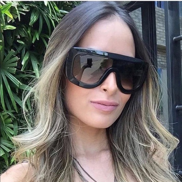 Oversized Black Sunglasses - Picture 3 of 6